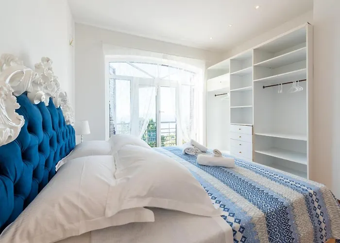 빌라 Piano With Stunning View, Heated Outdoor Pool & Gaming 오파티아