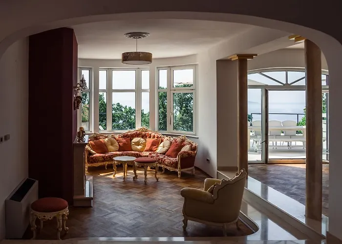 Piano With Stunning View, Heated Outdoor Pool & Gaming ヴィラ